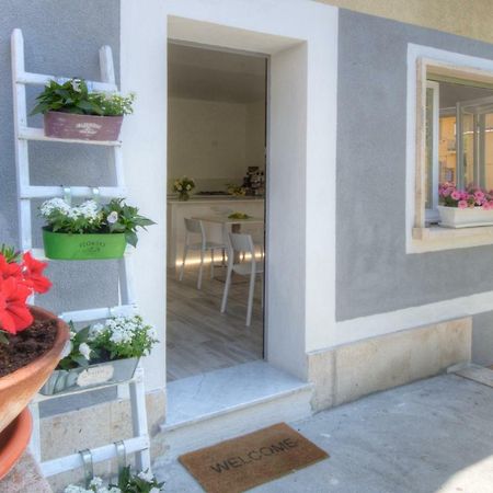 Rione San Carlo Hotell Finale Ligure Eksteriør bilde